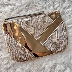 New Esteé Lauder Gold Pebbled Snakeskin Wristlet Cosmetic Bag Clutch Purse